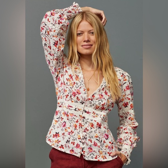 Anthropologie-Floral lace long sleeve blouse-Size 4-EUC - Picture 2 of 13